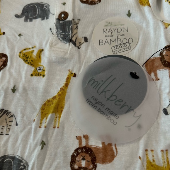 Milkberry Bamboo 3 Piece Set, Safari Animals, Gender Neutral, 6-9 Months, NWT - Picture 2 of 2